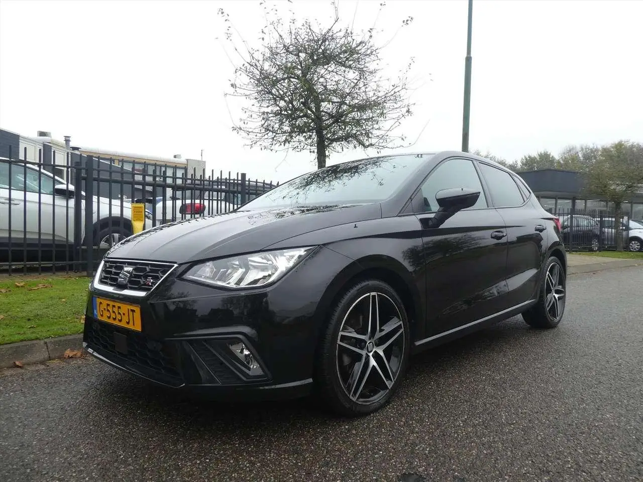 Photo 1 : Seat Ibiza 2019 Petrol