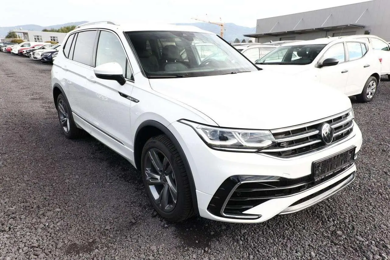 Photo 1 : Volkswagen Tiguan 2024 Diesel