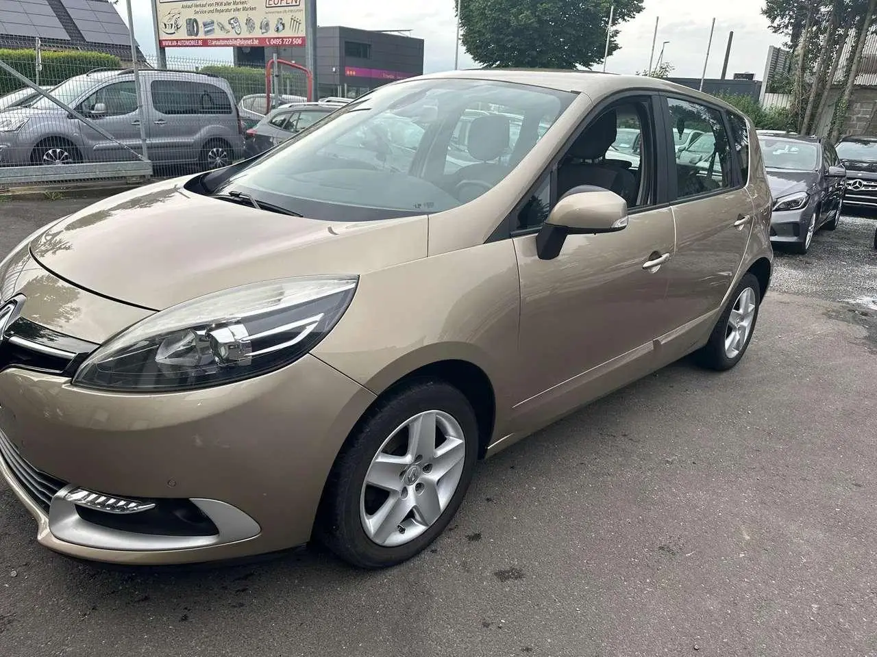 Photo 1 : Renault Scenic 2015 Diesel