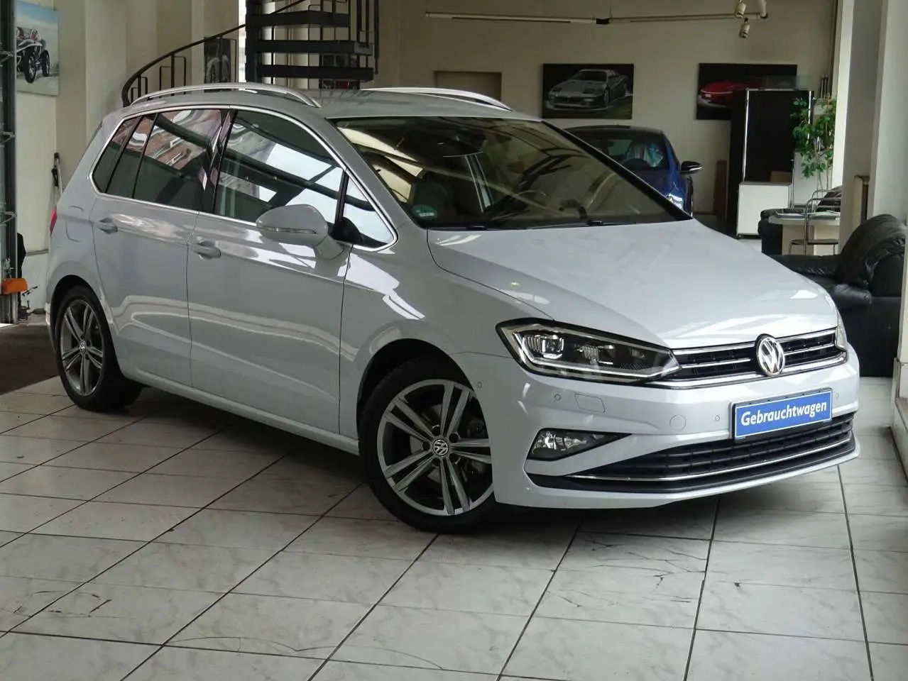 Photo 1 : Volkswagen Golf 2018 Essence