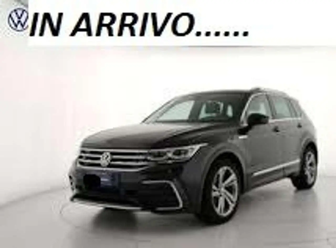 Photo 1 : Volkswagen Tiguan 2022 Essence