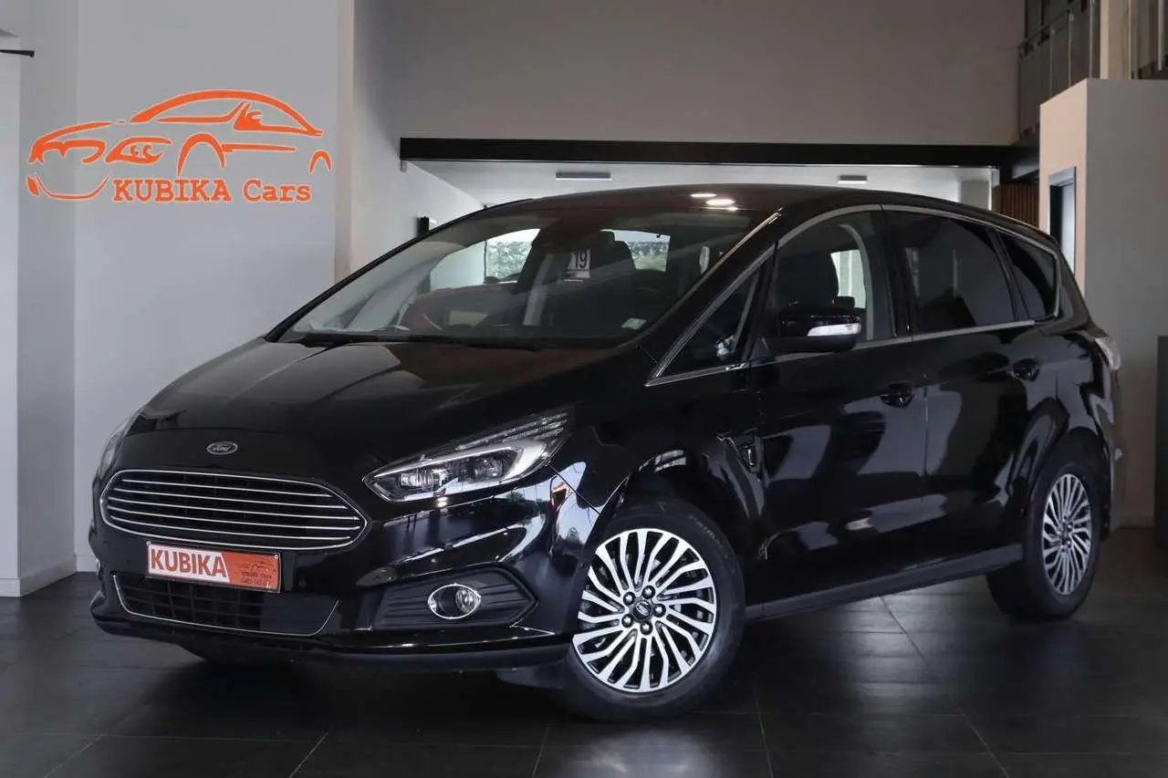 Photo 1 : Ford S-max 2019 Essence