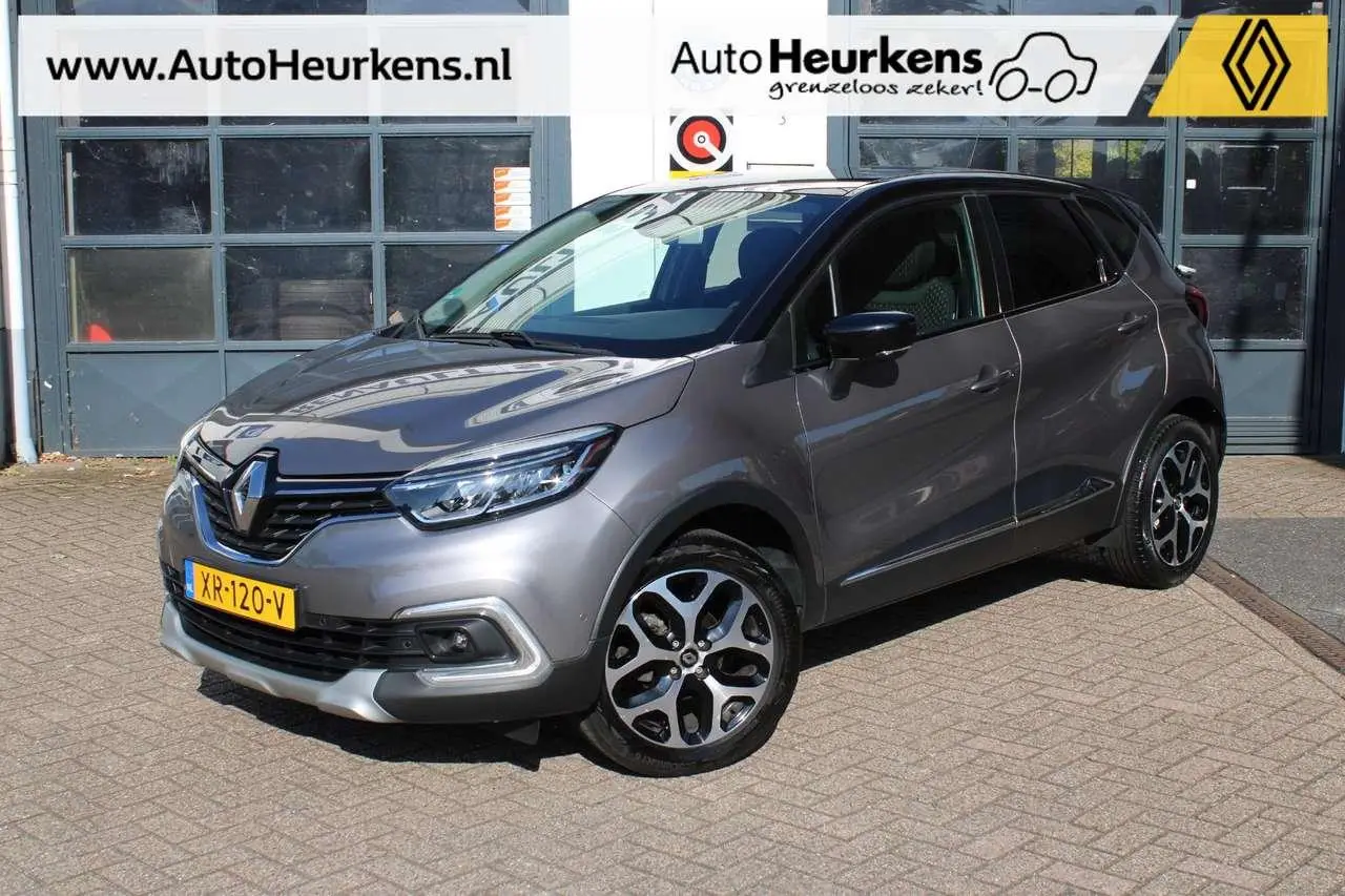 Photo 1 : Renault Captur 2019 Essence