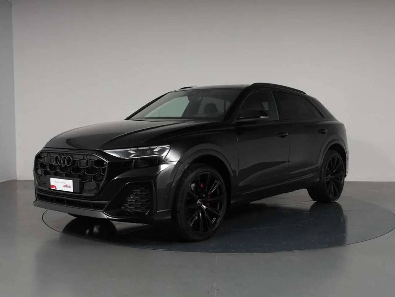 Photo 1 : Audi Q8 2024 Hybride