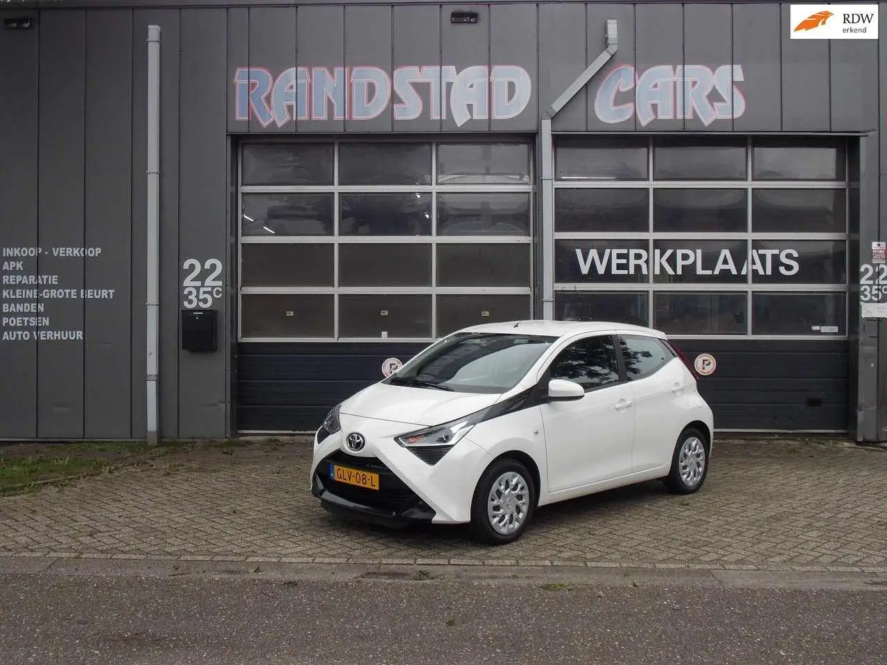 Photo 1 : Toyota Aygo 2020 Essence