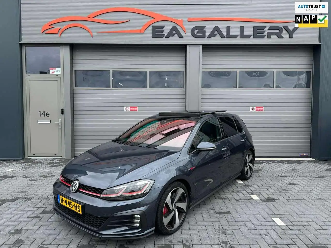 Photo 1 : Volkswagen Golf 2019 Essence