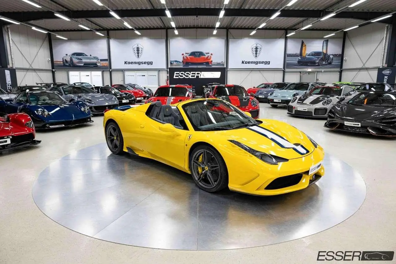 Photo 1 : Ferrari 458 2015 Essence