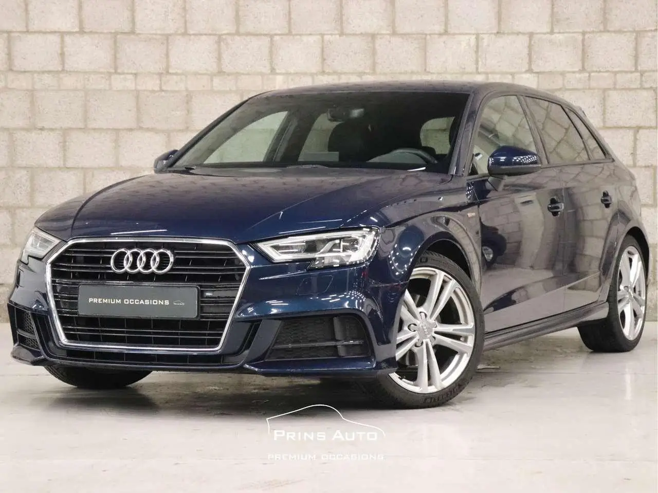 Photo 1 : Audi A3 2019 Essence