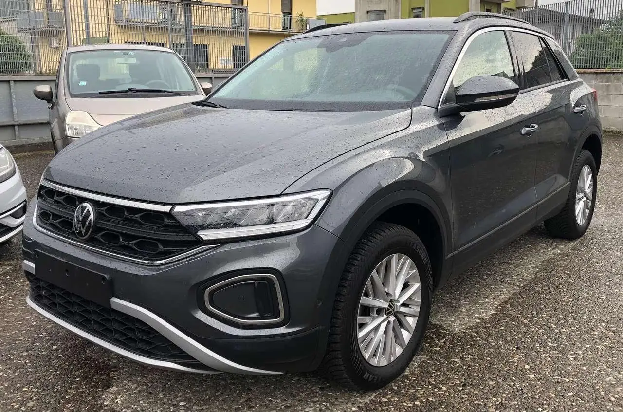 Photo 1 : Volkswagen T-roc 2023 Diesel