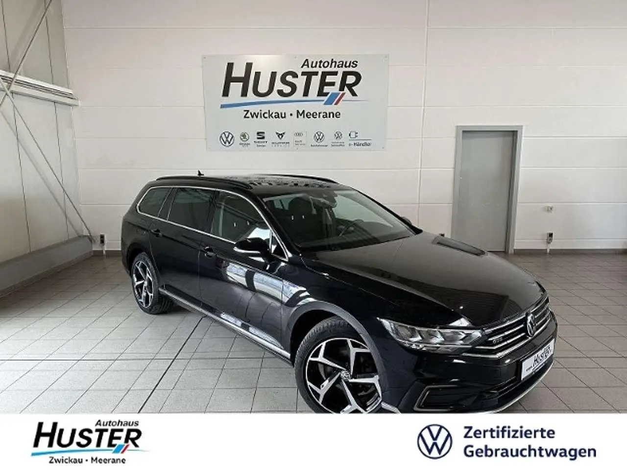 Photo 1 : Volkswagen Passat 2021 Hybrid