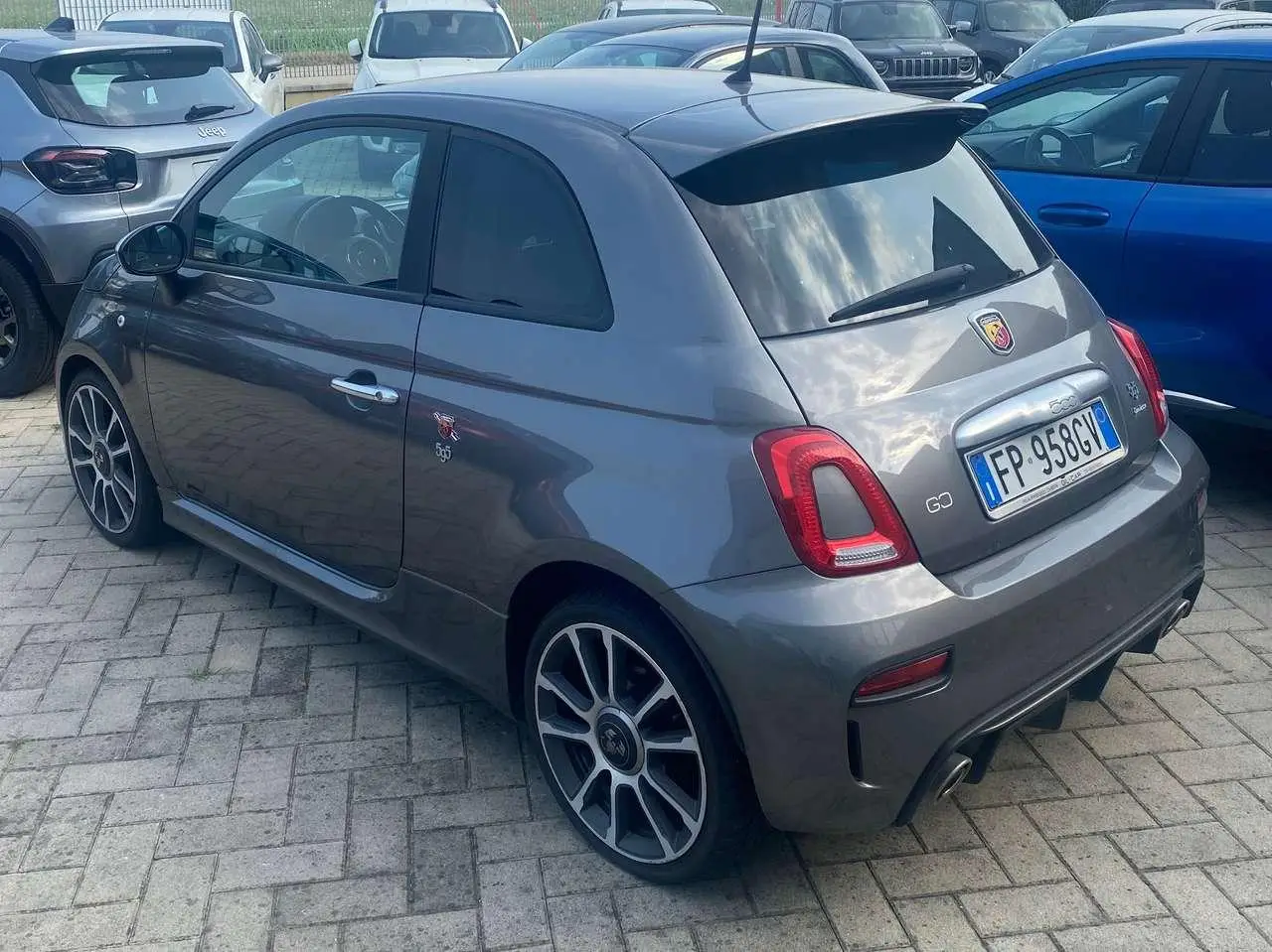 Photo 1 : Abarth 595 2018 Essence