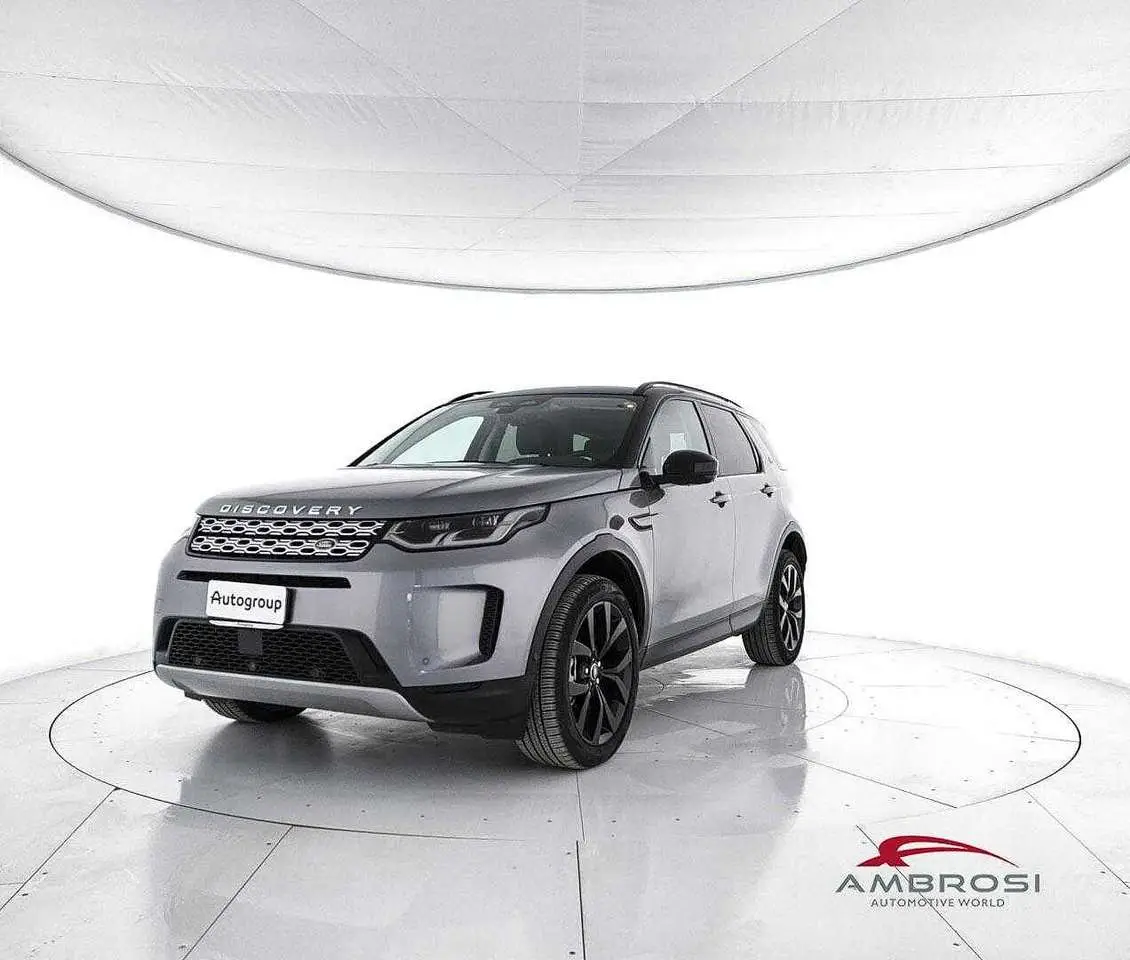 Photo 1 : Land Rover Discovery 2021 Hybride