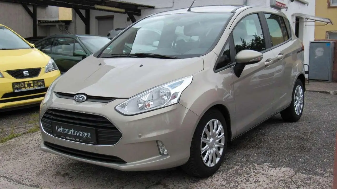 Photo 1 : Ford B-max 2016 Petrol