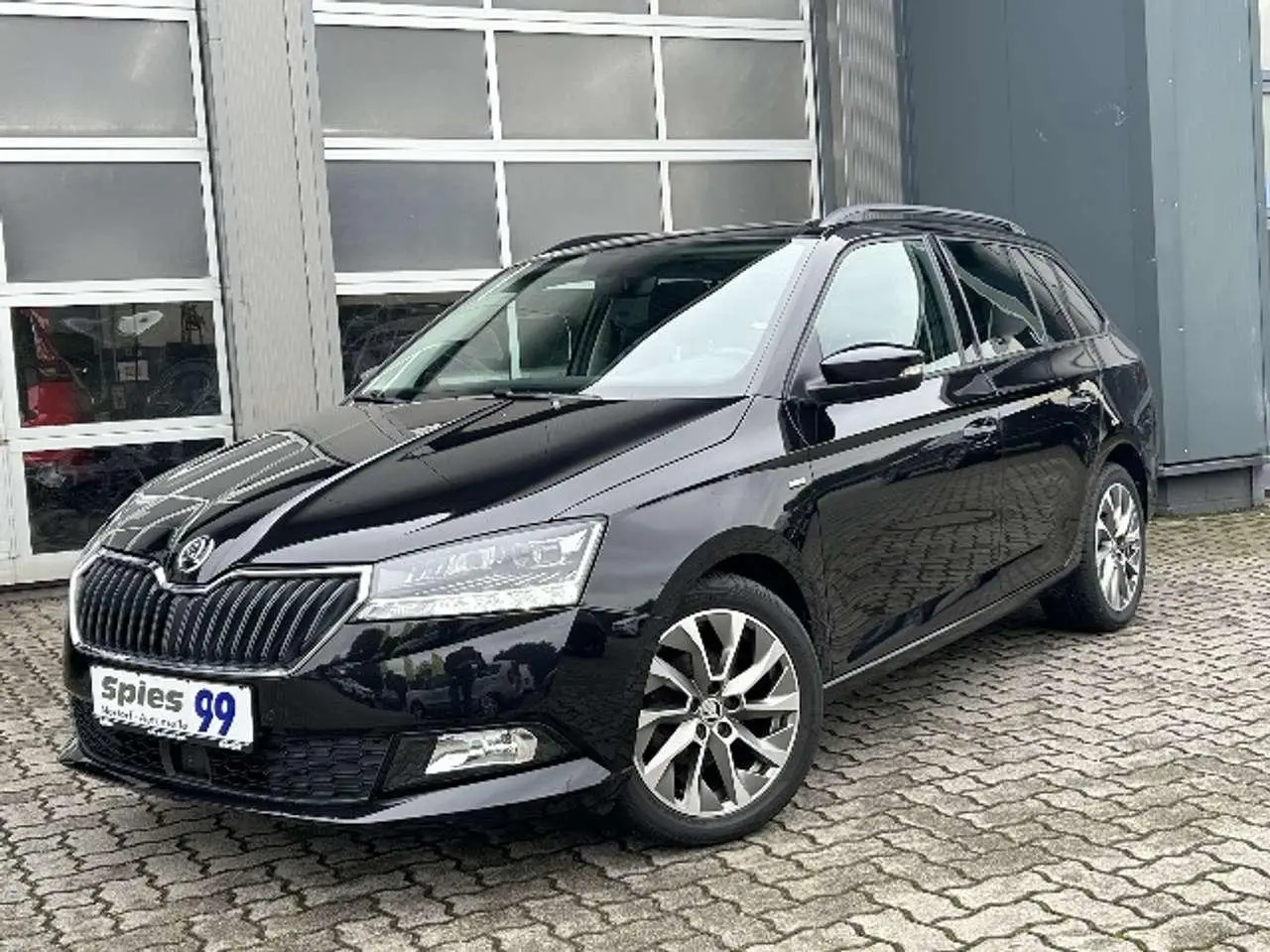 Photo 1 : Skoda Fabia 2021 Essence