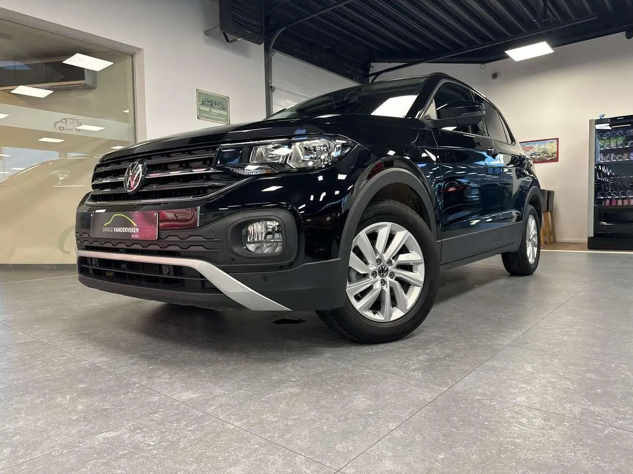 Photo 1 : Volkswagen T-cross 2023 Petrol