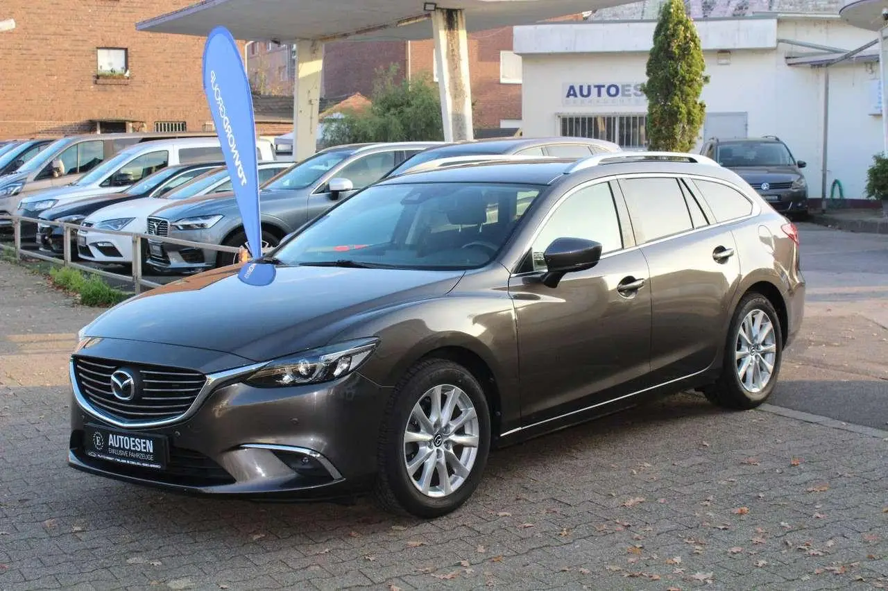 Photo 1 : Mazda 6 2017 Petrol