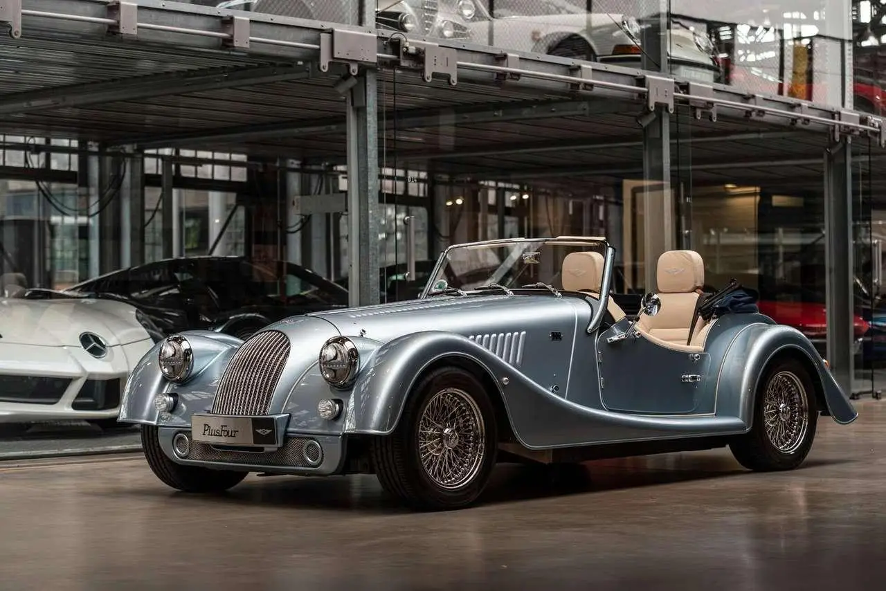 Photo 1 : Morgan Plus 4 2022 Essence