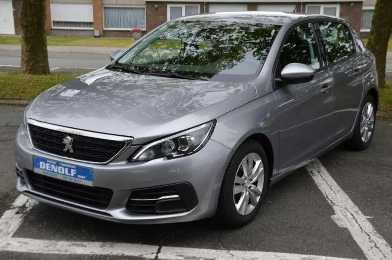 Photo 1 : Peugeot 308 2019 Essence