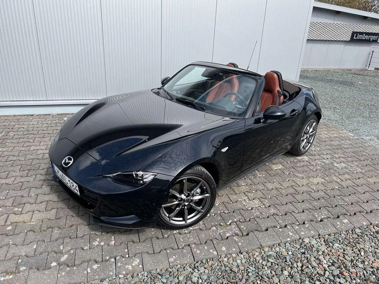 Photo 1 : Mazda Mx-5 2023 Petrol