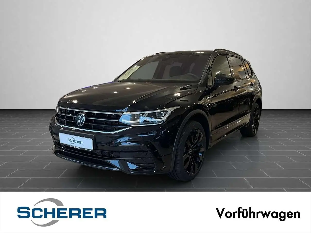 Photo 1 : Volkswagen Tiguan 2024 Essence