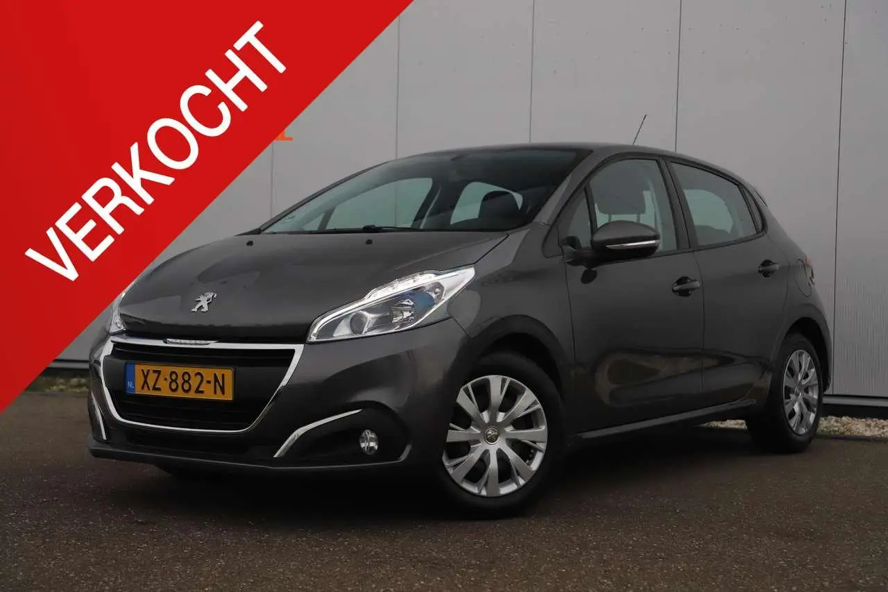 Photo 1 : Peugeot 208 2019 Diesel