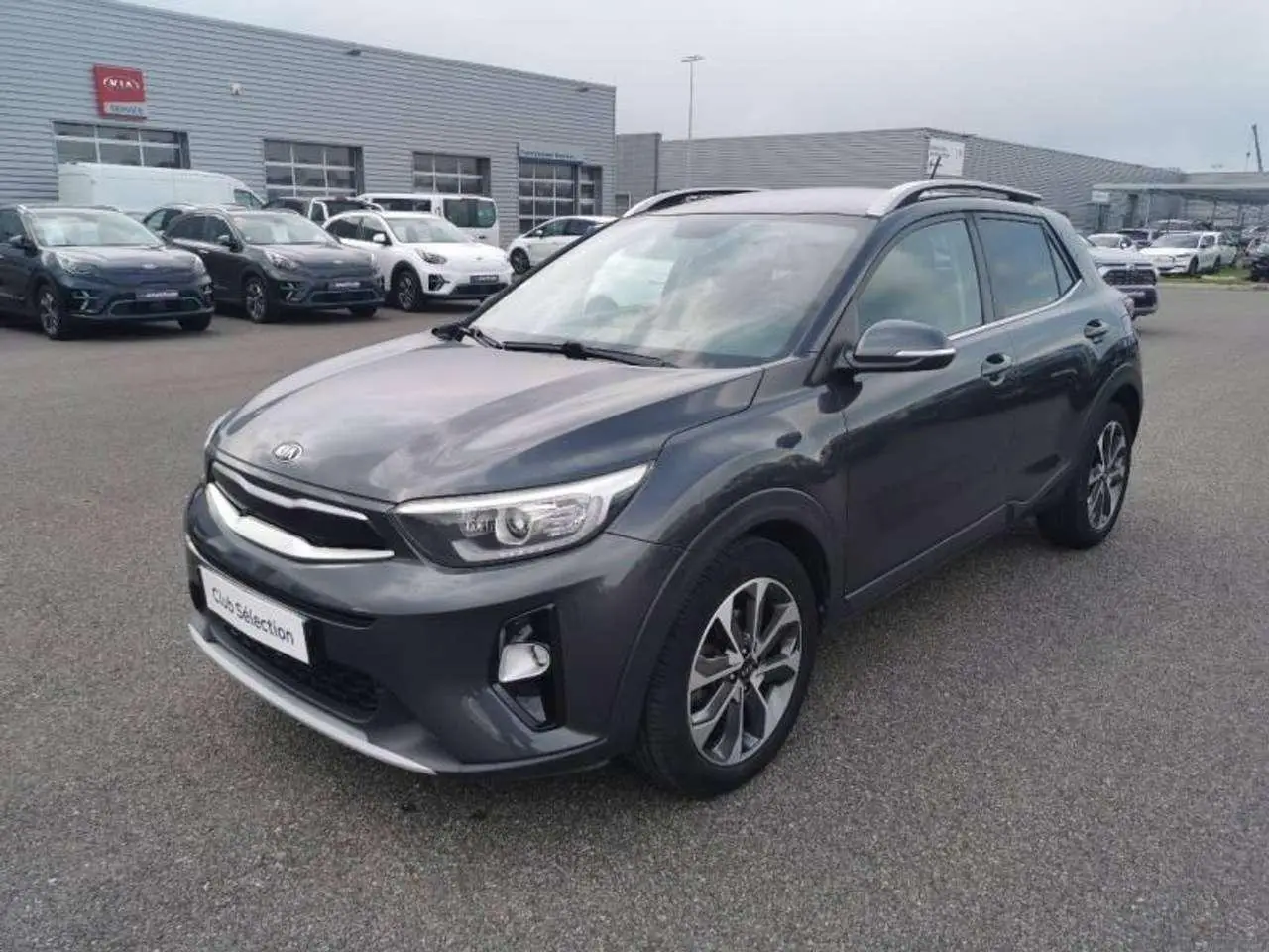 Photo 1 : Kia Stonic 2018 Petrol