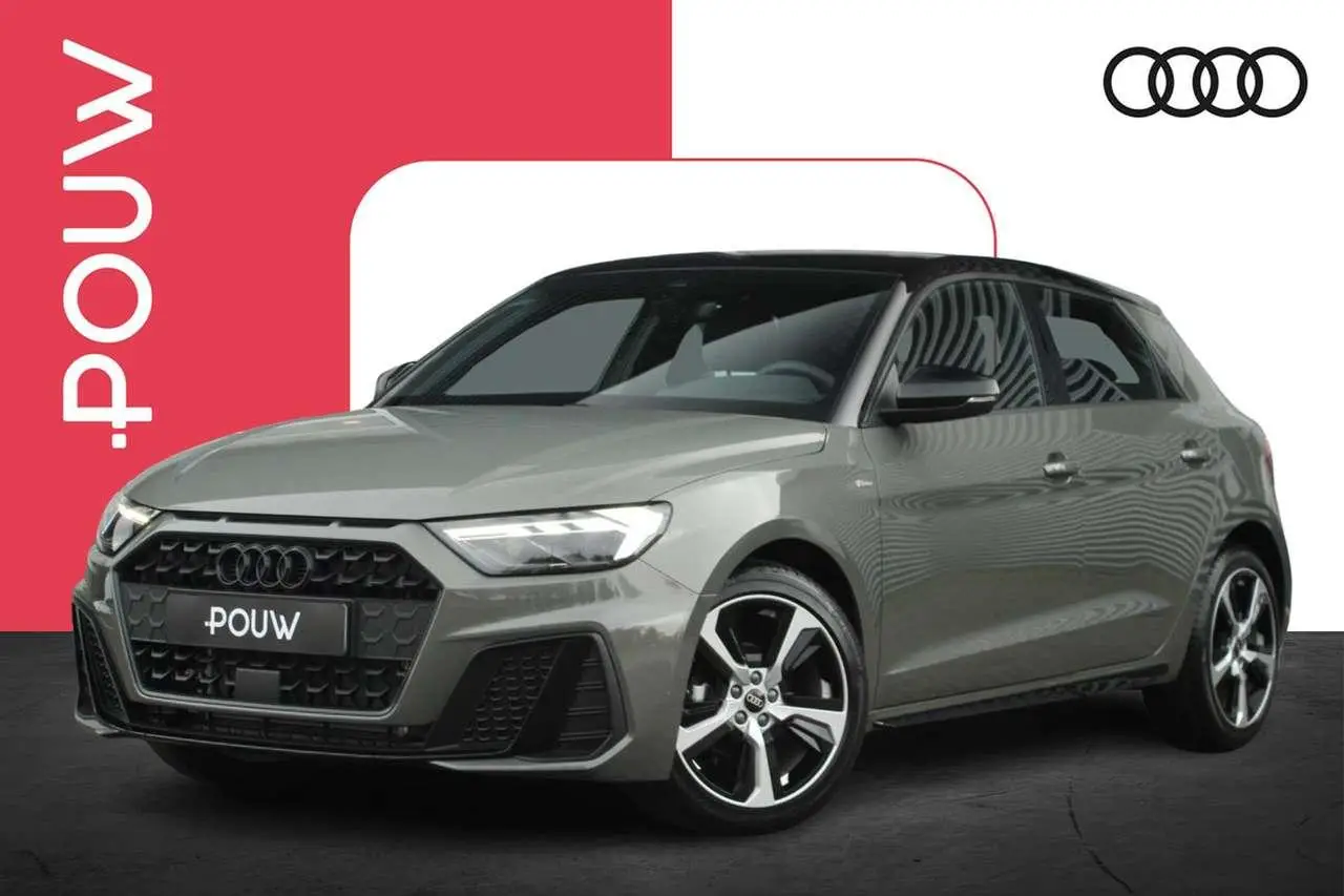 Photo 1 : Audi A1 2024 Essence