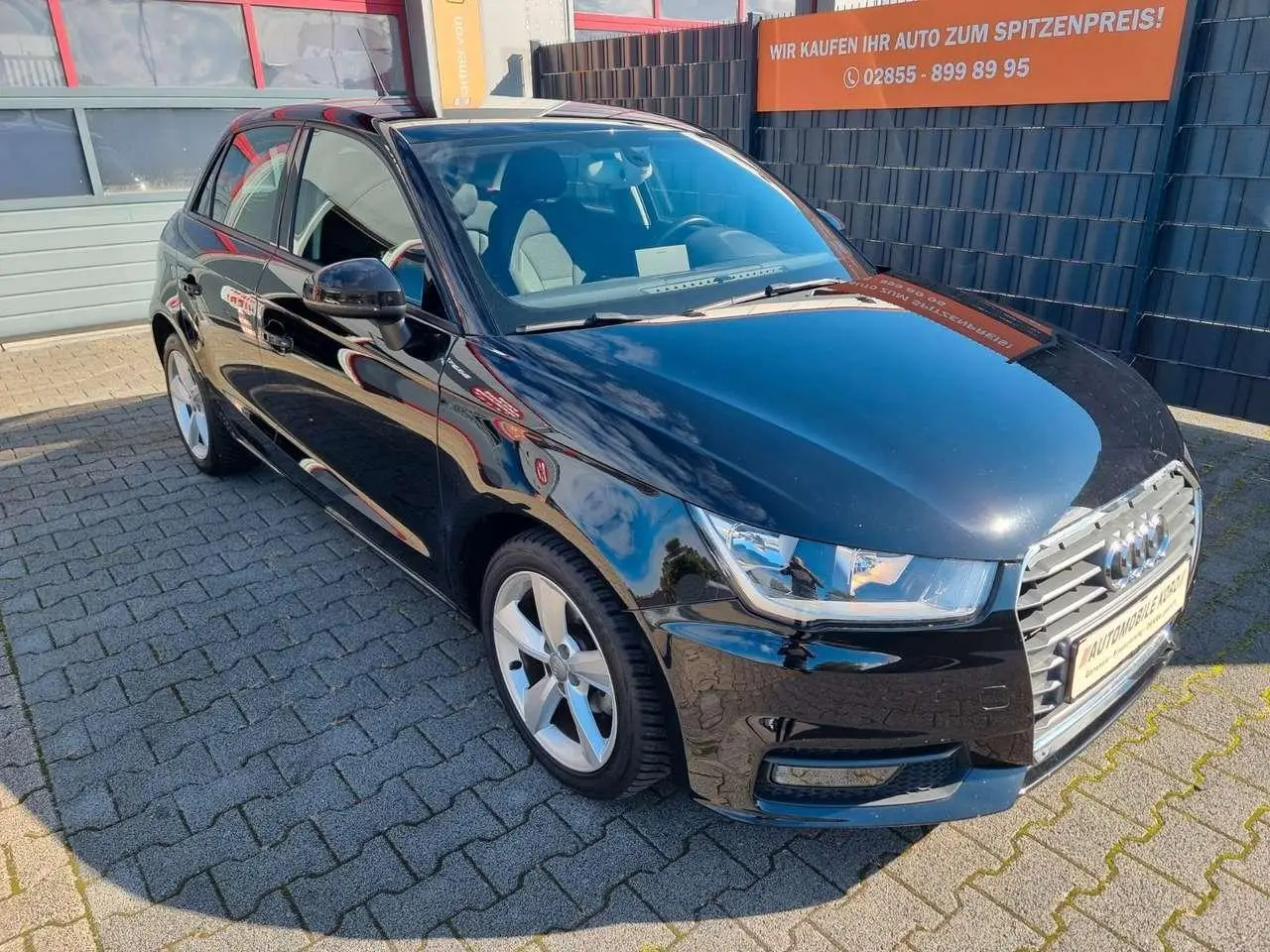 Photo 1 : Audi A1 2015 Essence