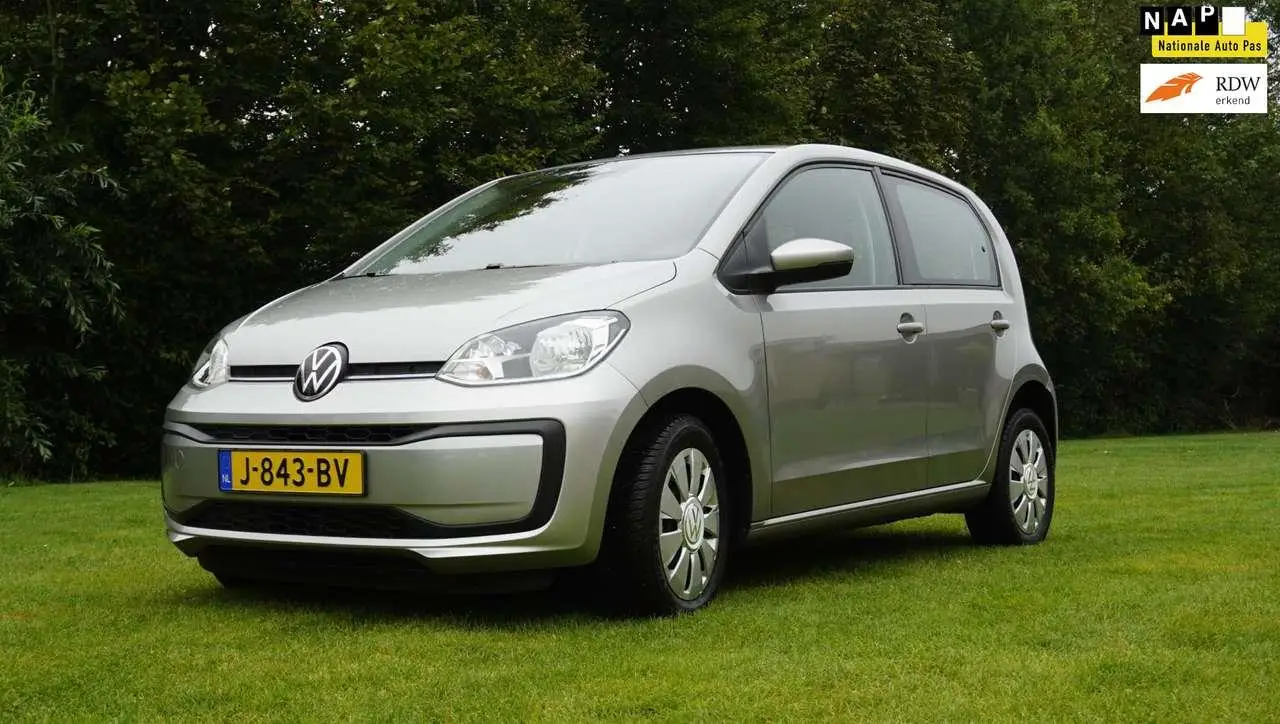 Photo 1 : Volkswagen Up! 2020 Petrol