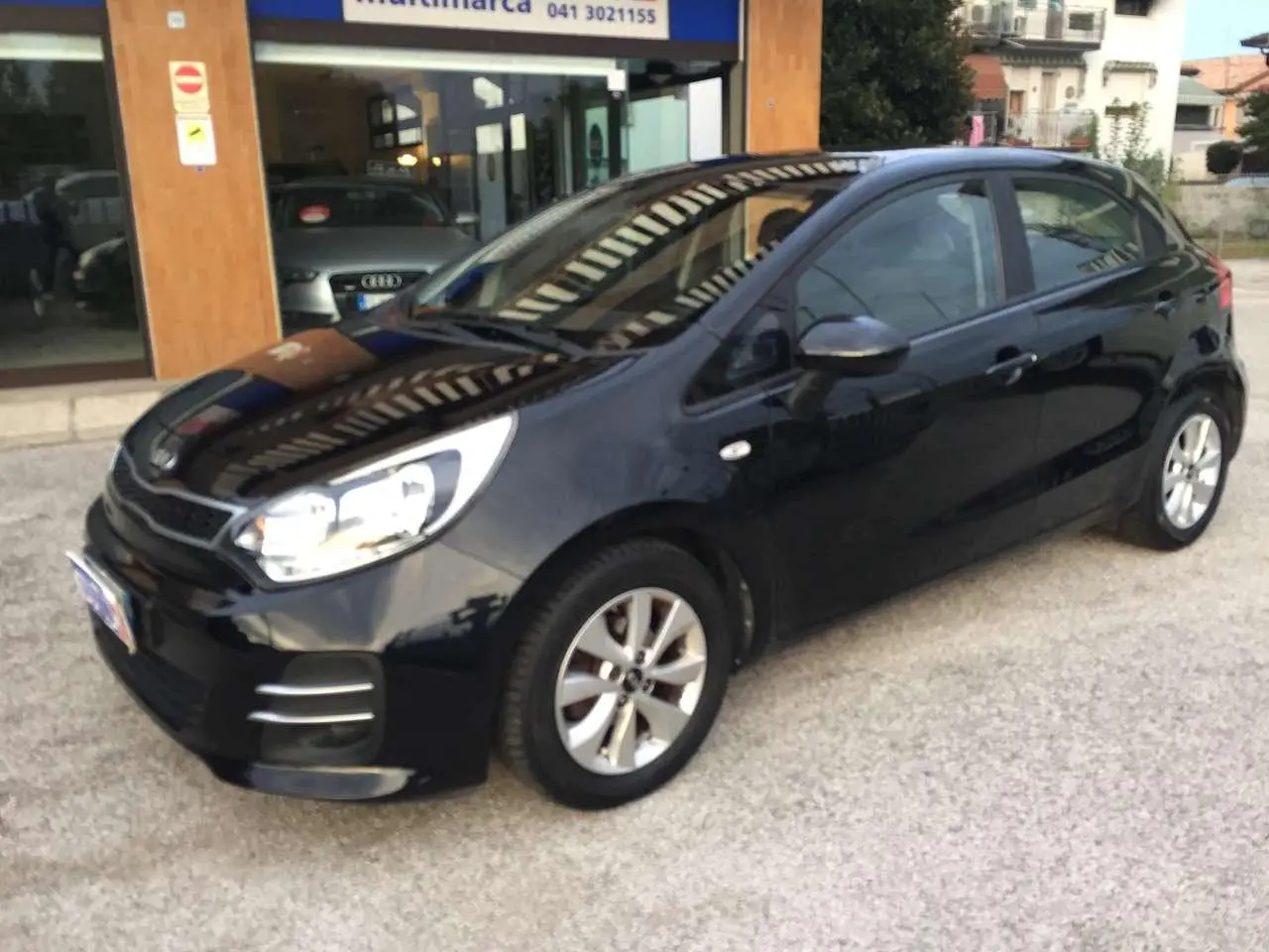 Photo 1 : Kia Rio 2016 LPG