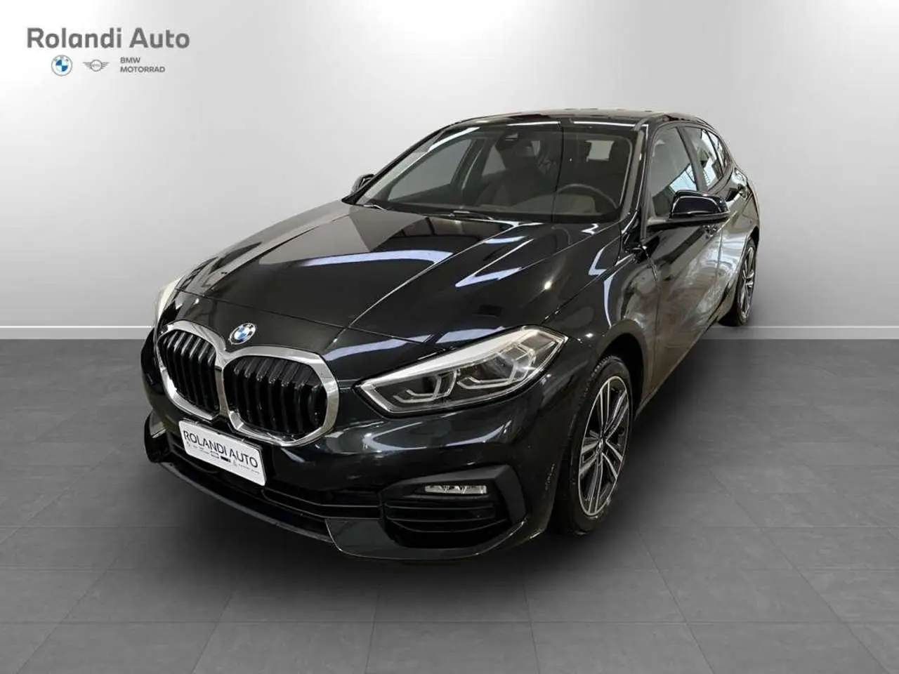 Photo 1 : Bmw Serie 1 2019 Diesel