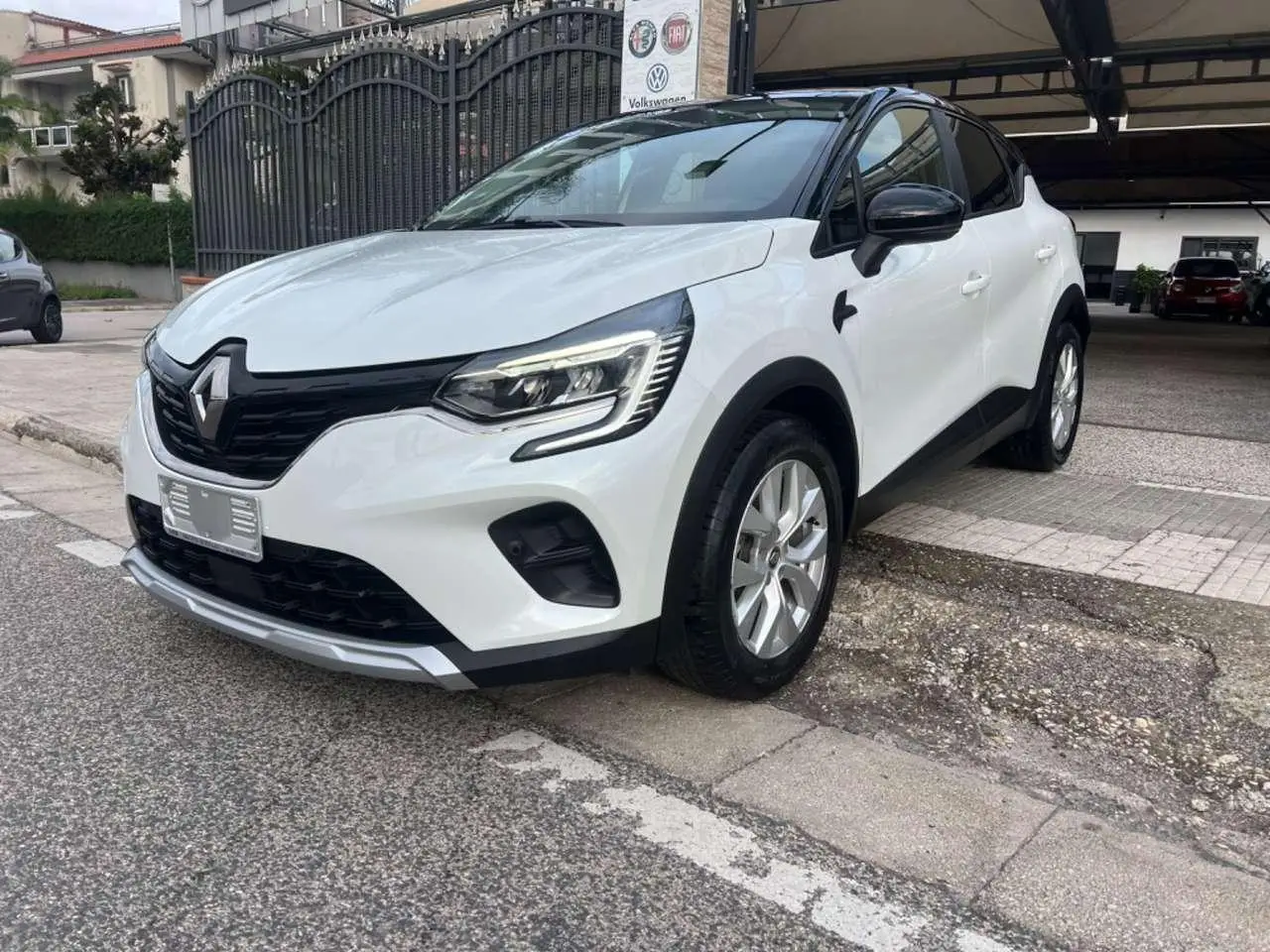 Photo 1 : Renault Captur 2021 LPG