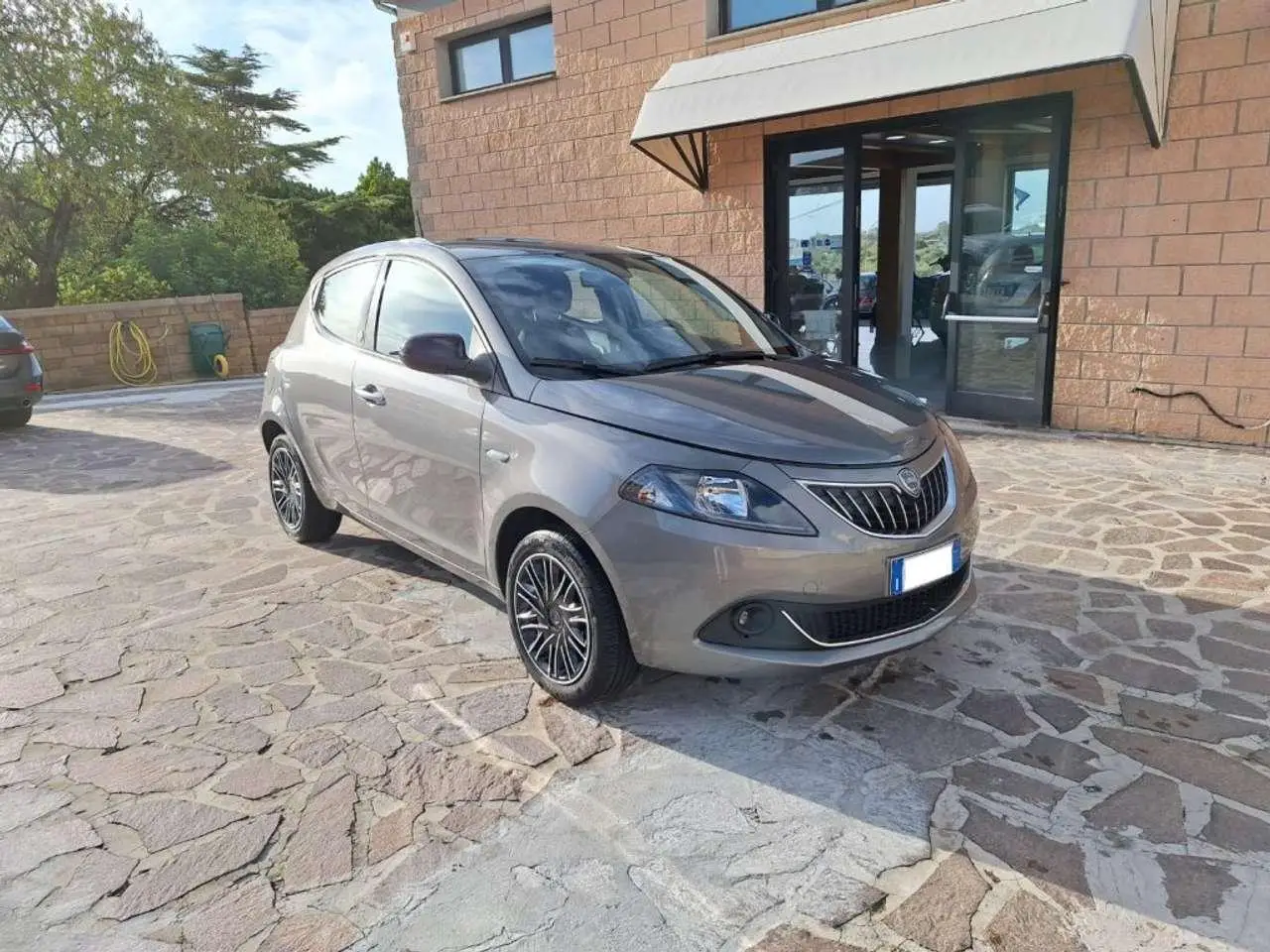 Photo 1 : Lancia Ypsilon 2021 Hybride