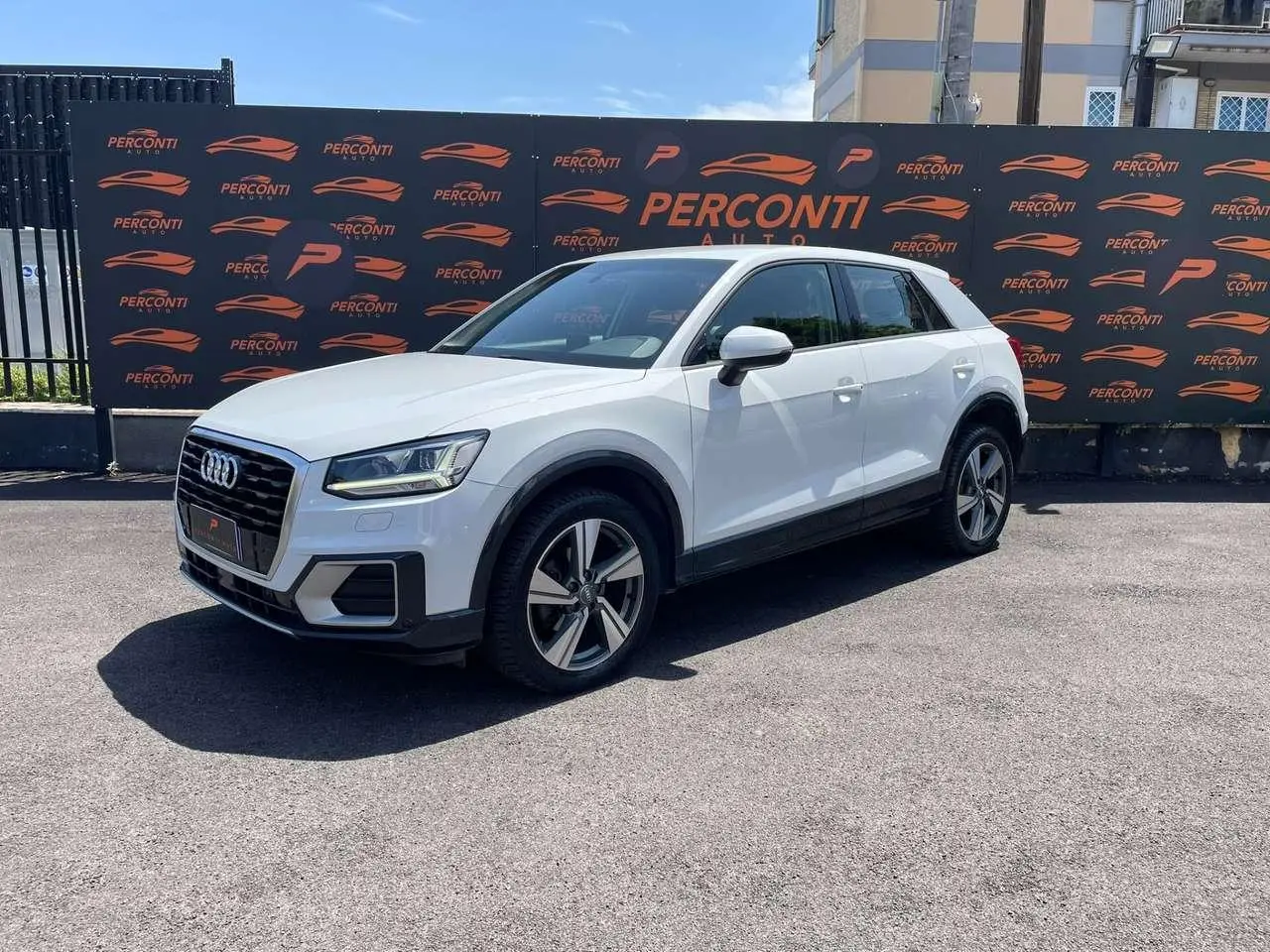 Photo 1 : Audi Q2 2020 Diesel