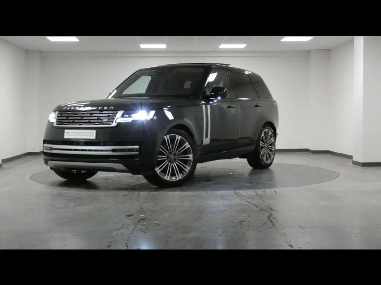 Photo 1 : Land Rover Range Rover 2022 Petrol