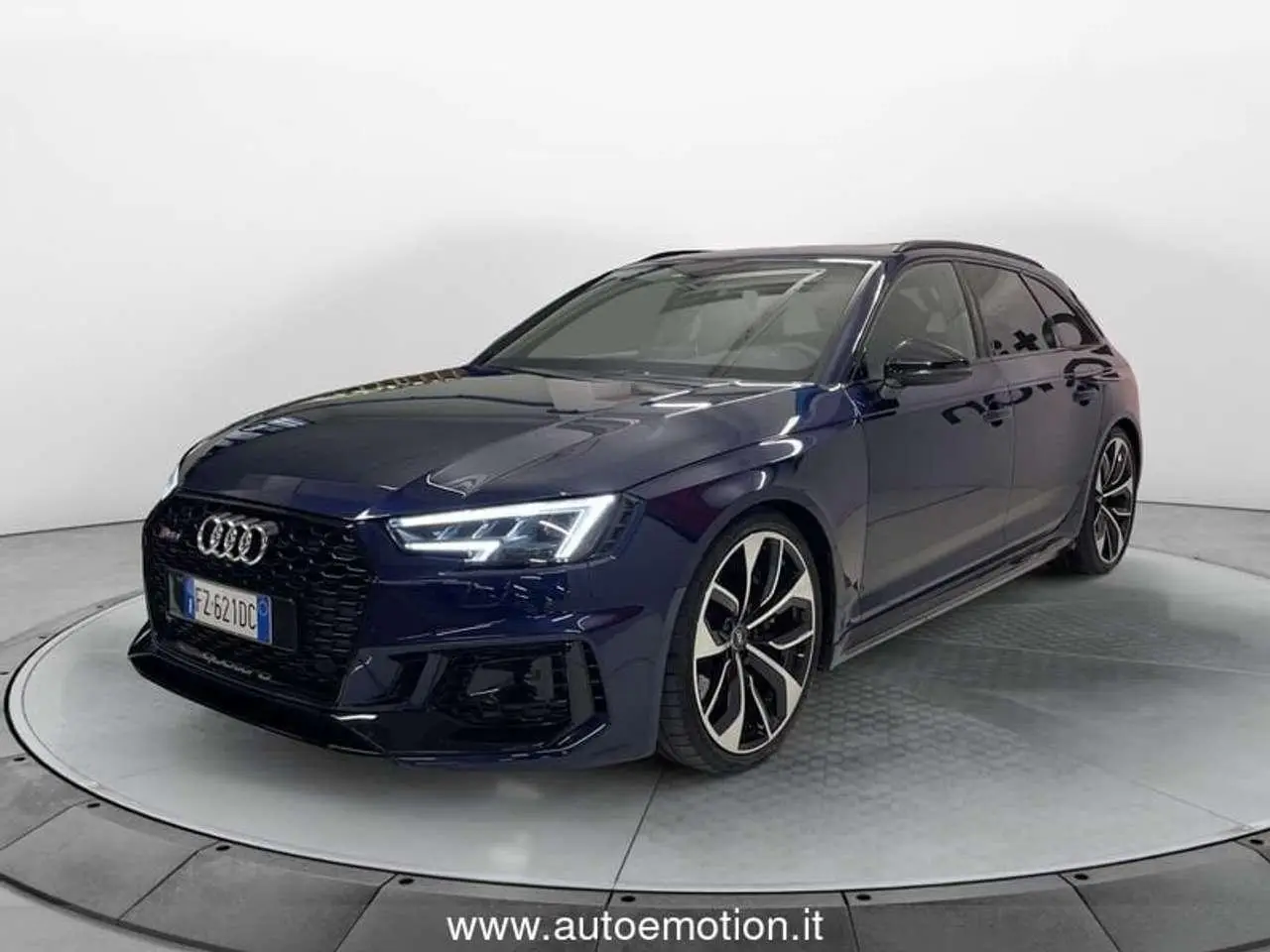 Photo 1 : Audi Rs4 2019 Essence