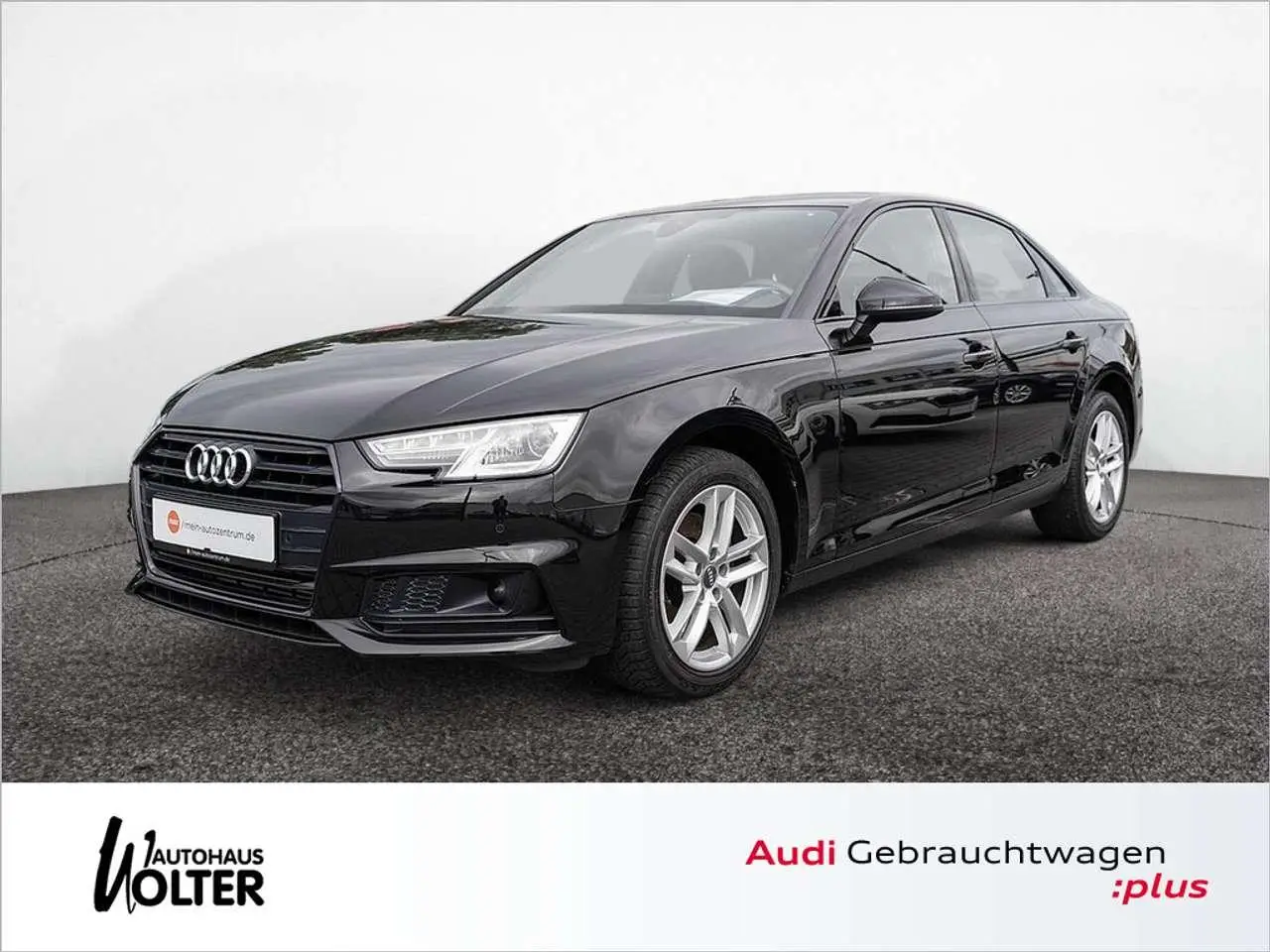 Photo 1 : Audi A4 2019 Petrol