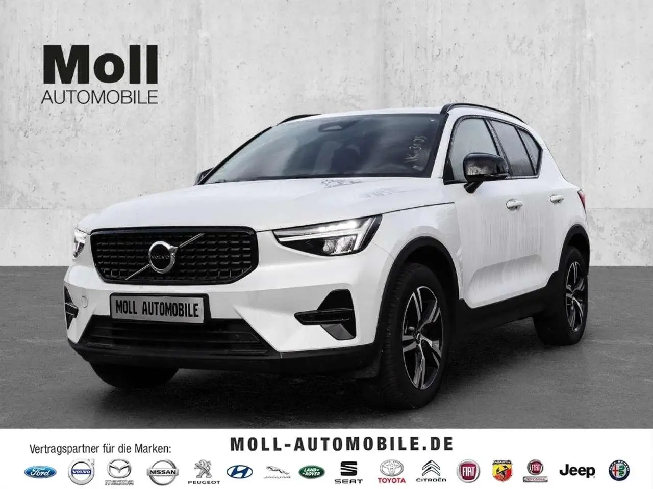 Photo 1 : Volvo Xc40 2023 Petrol