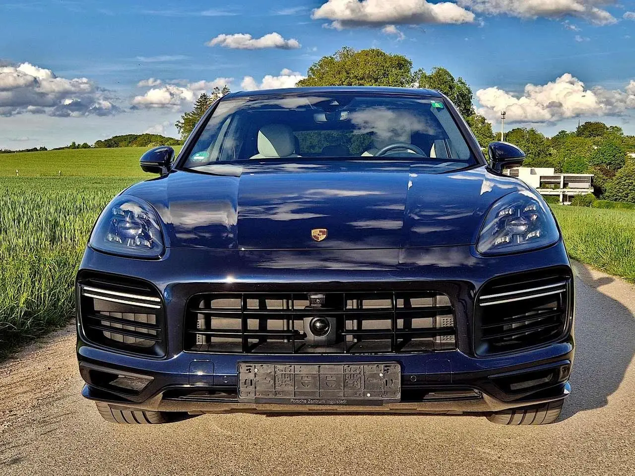 Photo 1 : Porsche Cayenne 2019 Petrol