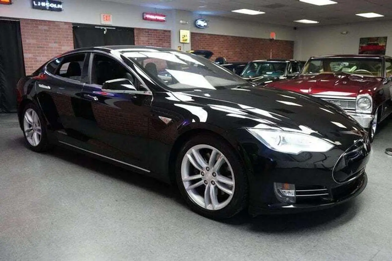 Photo 1 : Tesla Model S 2015 Electric