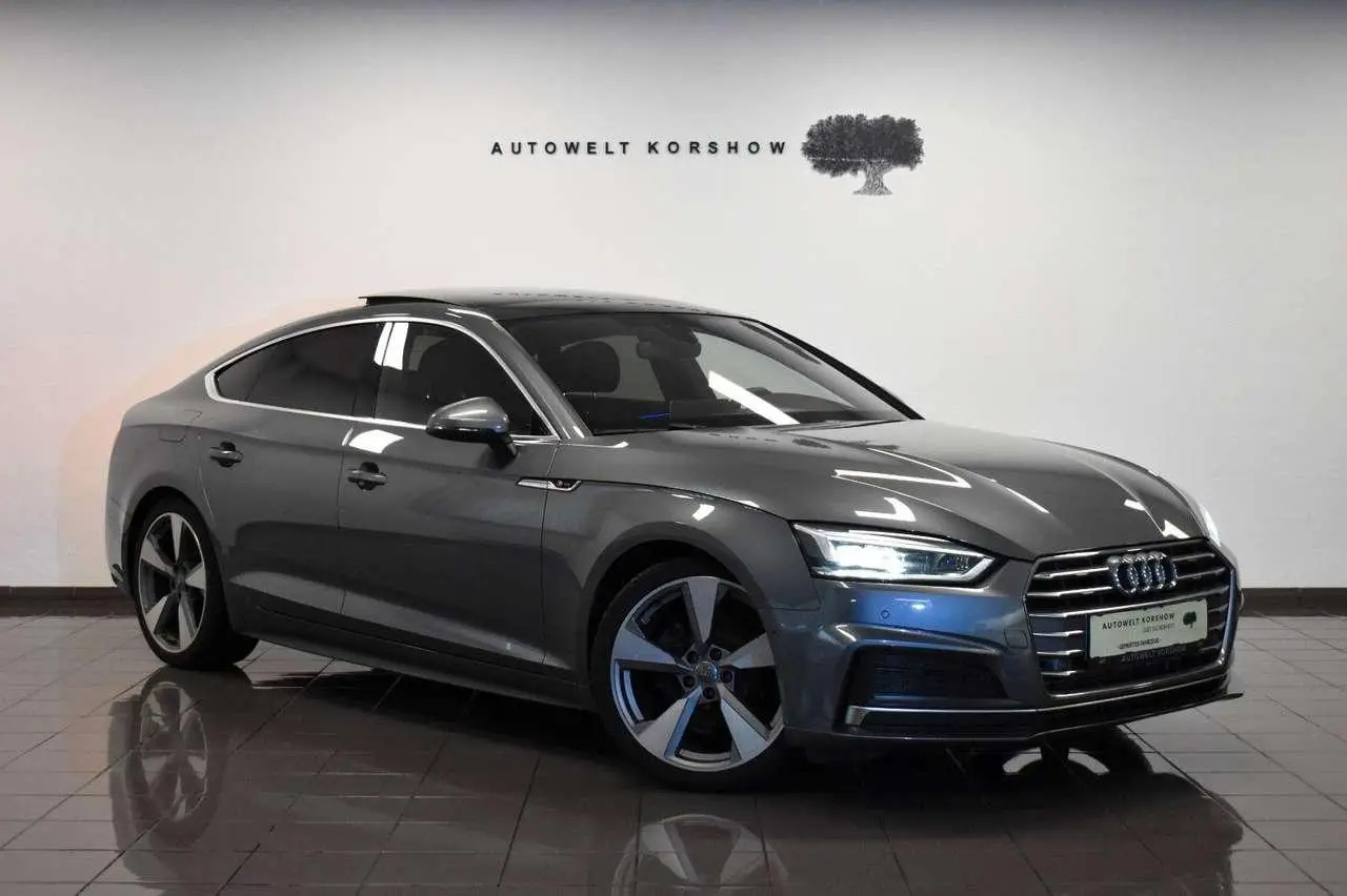 Photo 1 : Audi A5 2019 Essence