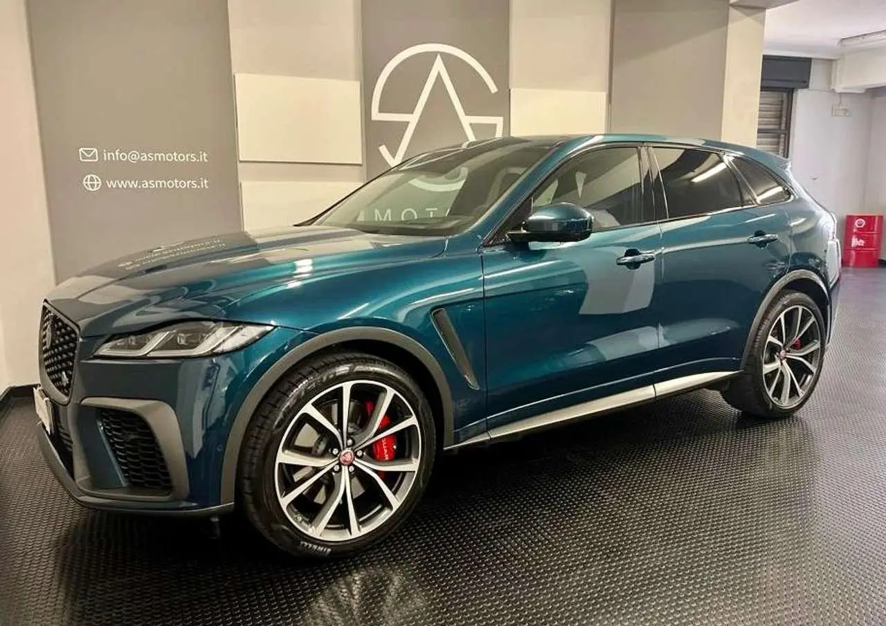 Photo 1 : Jaguar F-pace 2021 Essence