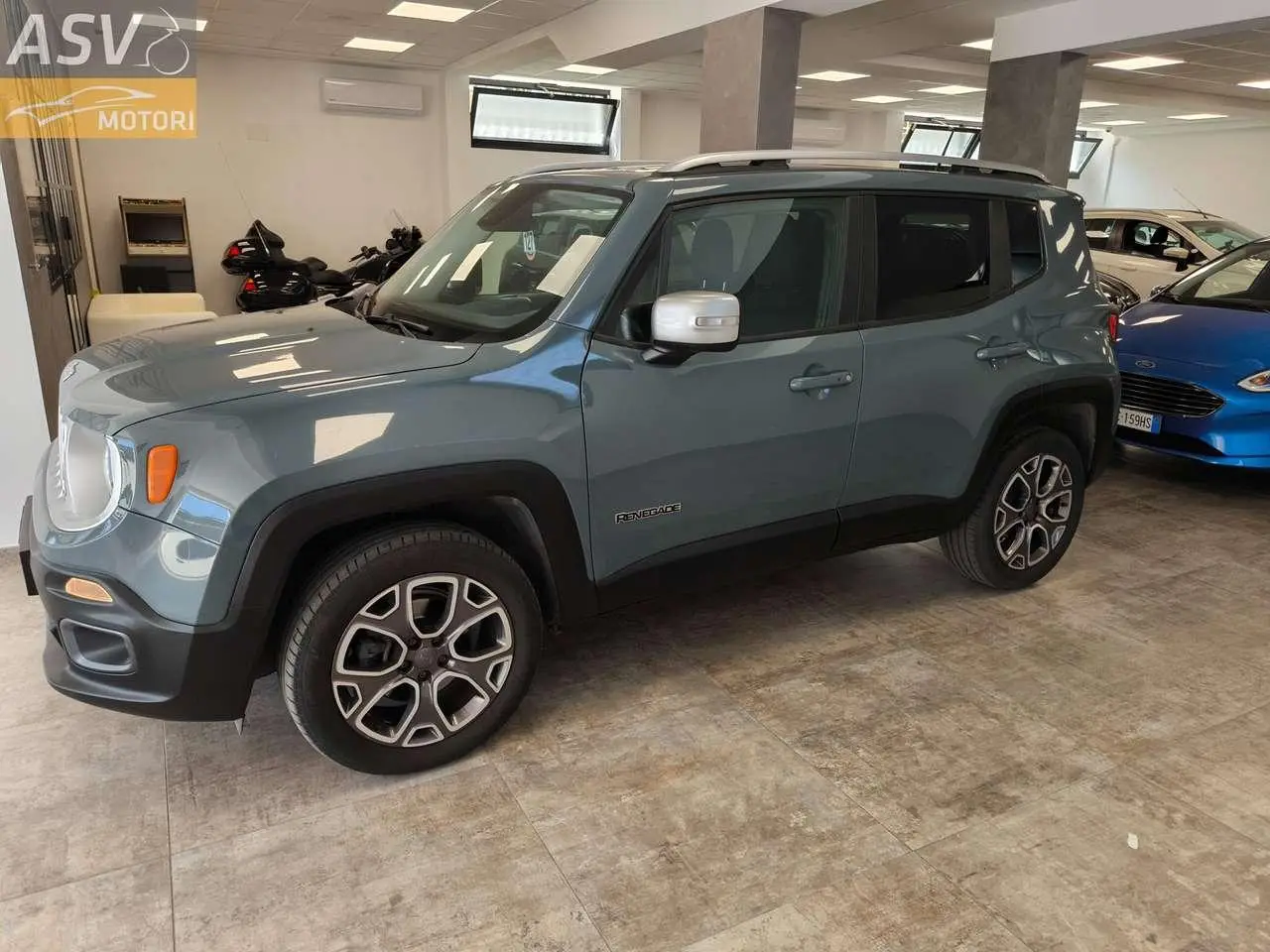 Photo 1 : Jeep Renegade 2015 Diesel