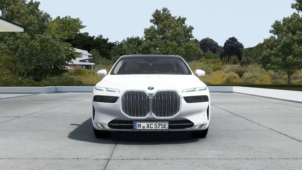 Photo 1 : Bmw Serie 7 2024 Hybrid