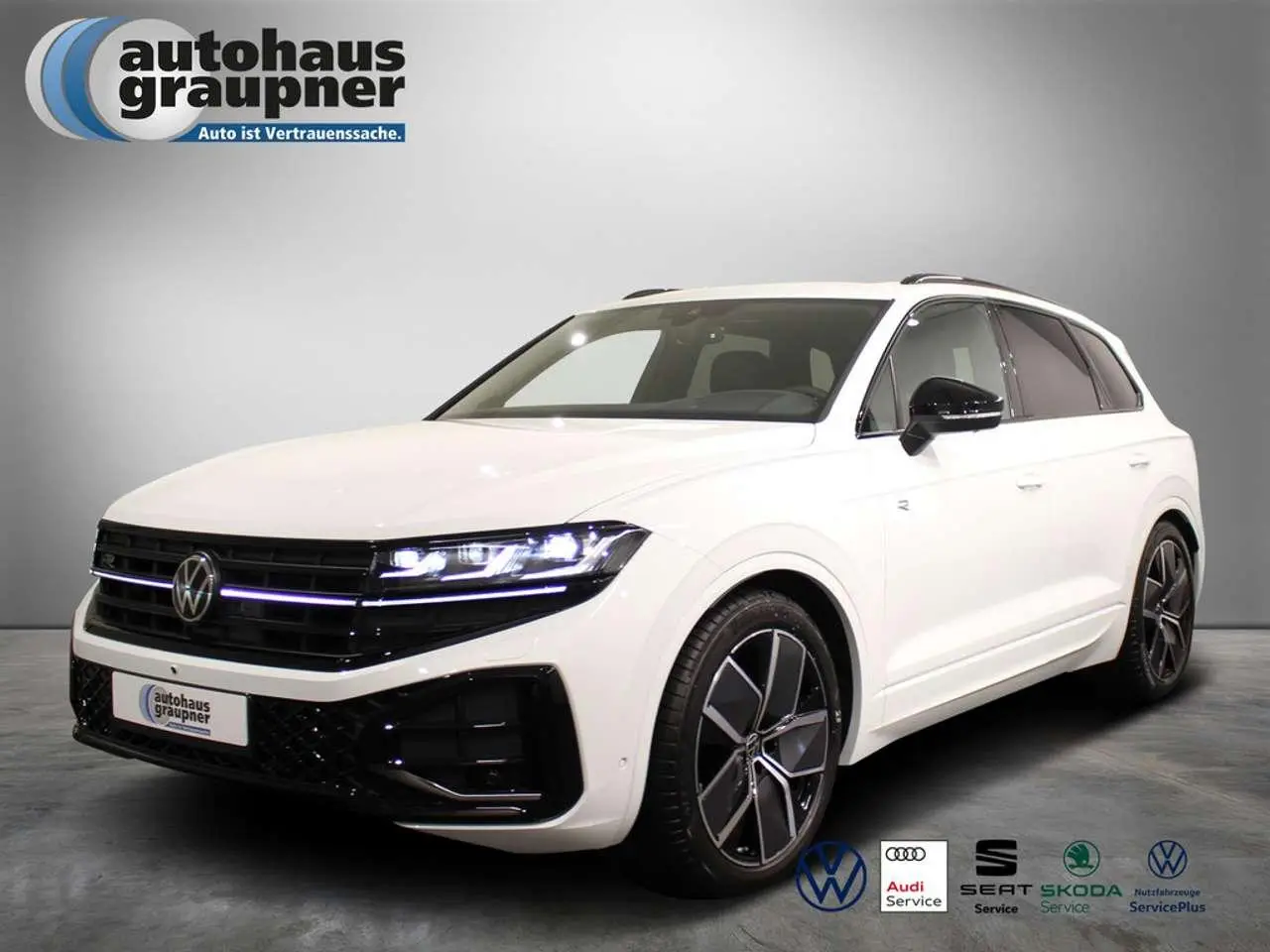 Photo 1 : Volkswagen Touareg 2024 Diesel