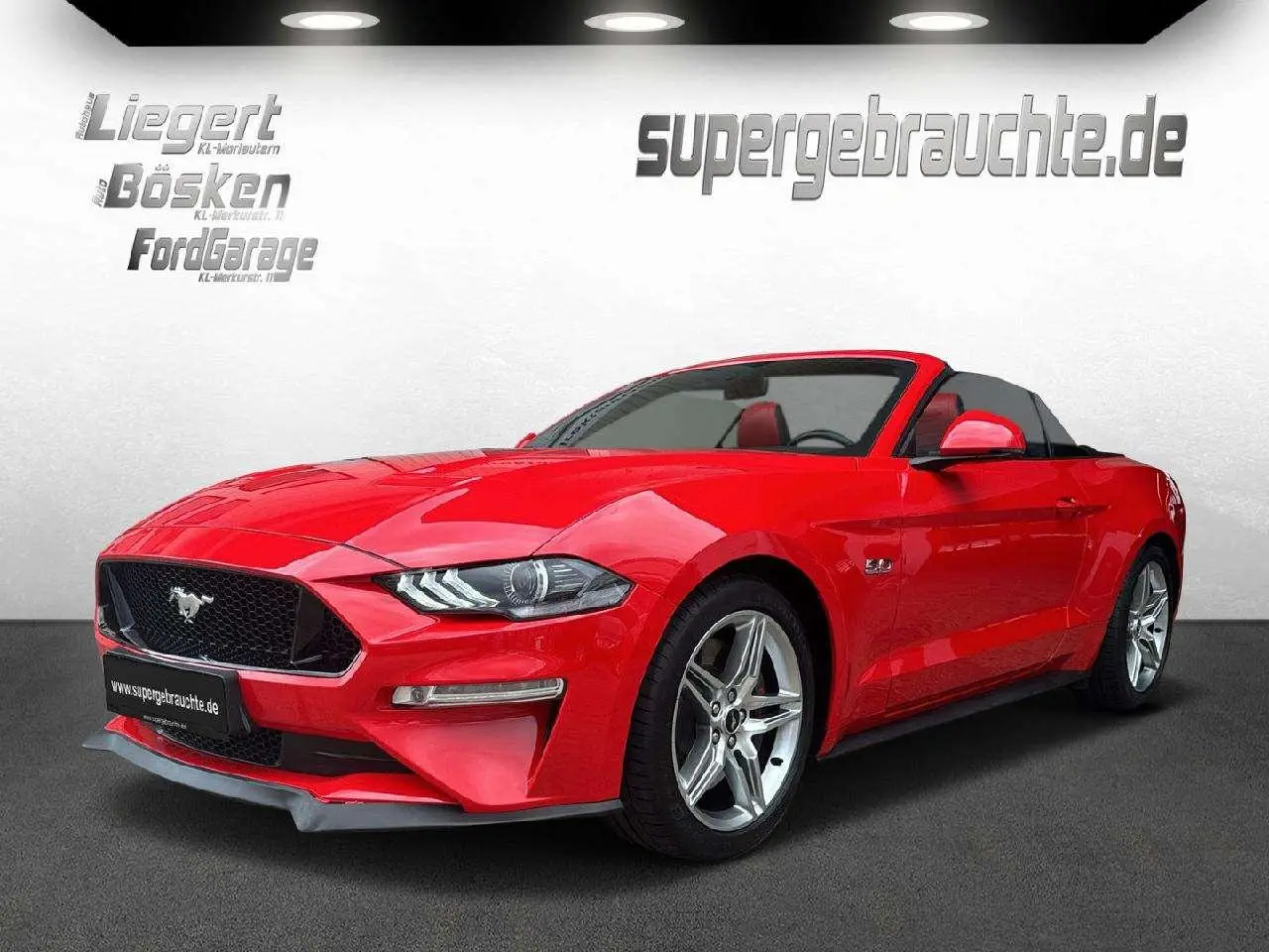 Photo 1 : Ford Mustang 2020 Petrol