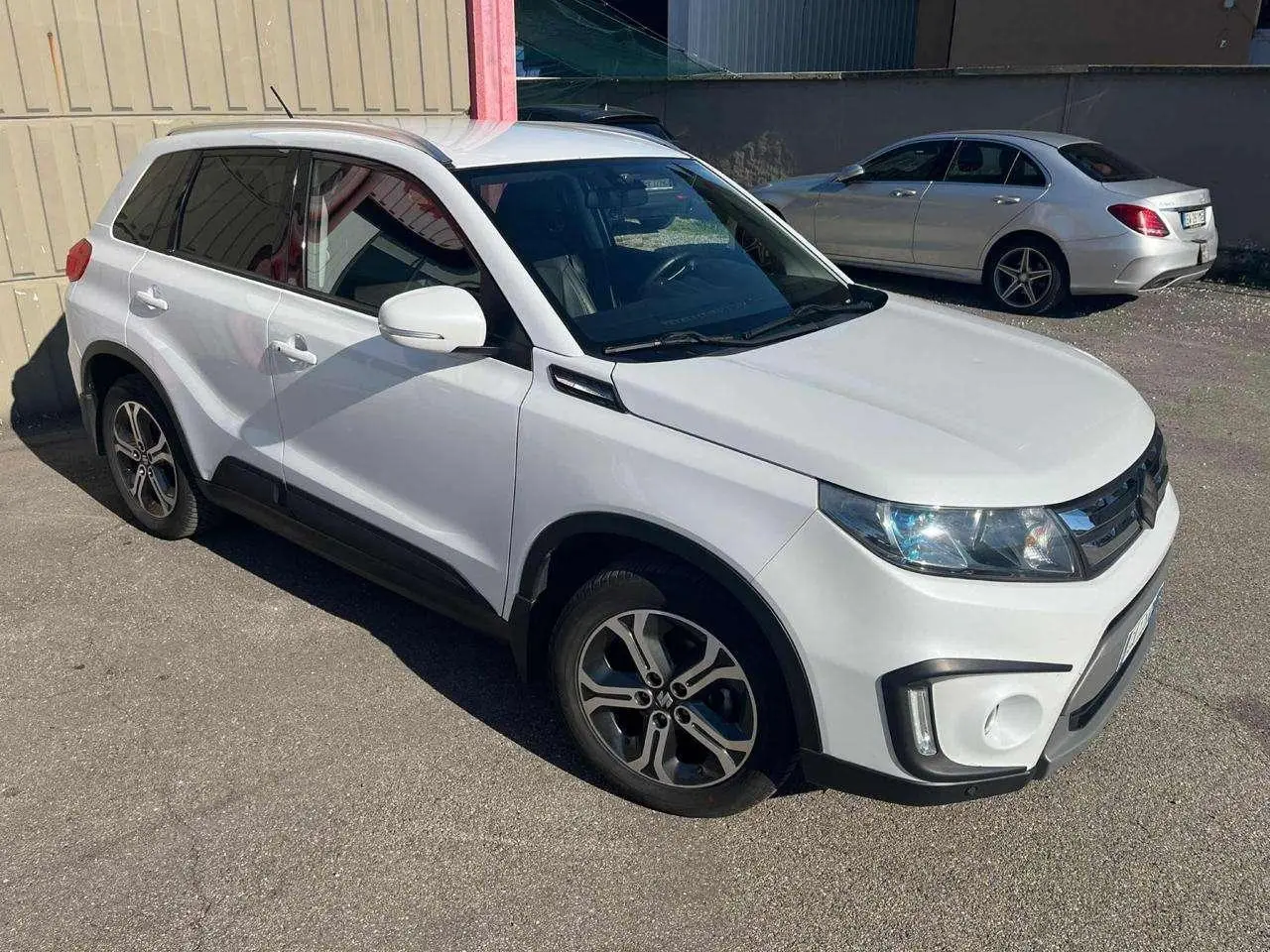 Photo 1 : Suzuki Vitara 2017 Petrol