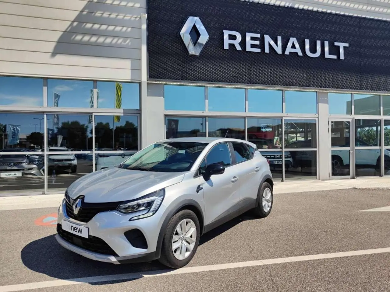 Photo 1 : Renault Captur 2022 Essence