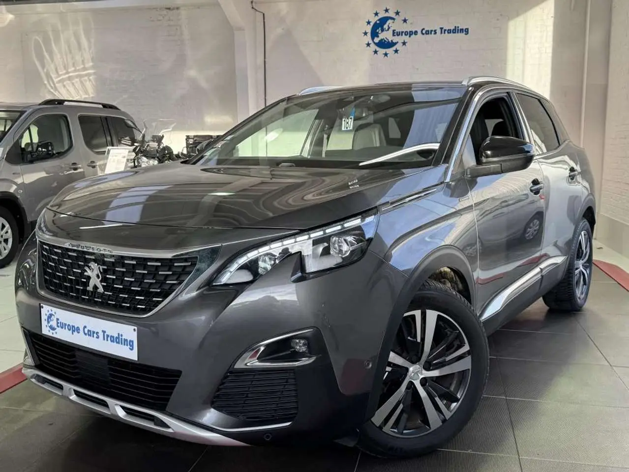 Photo 1 : Peugeot 3008 2018 Essence