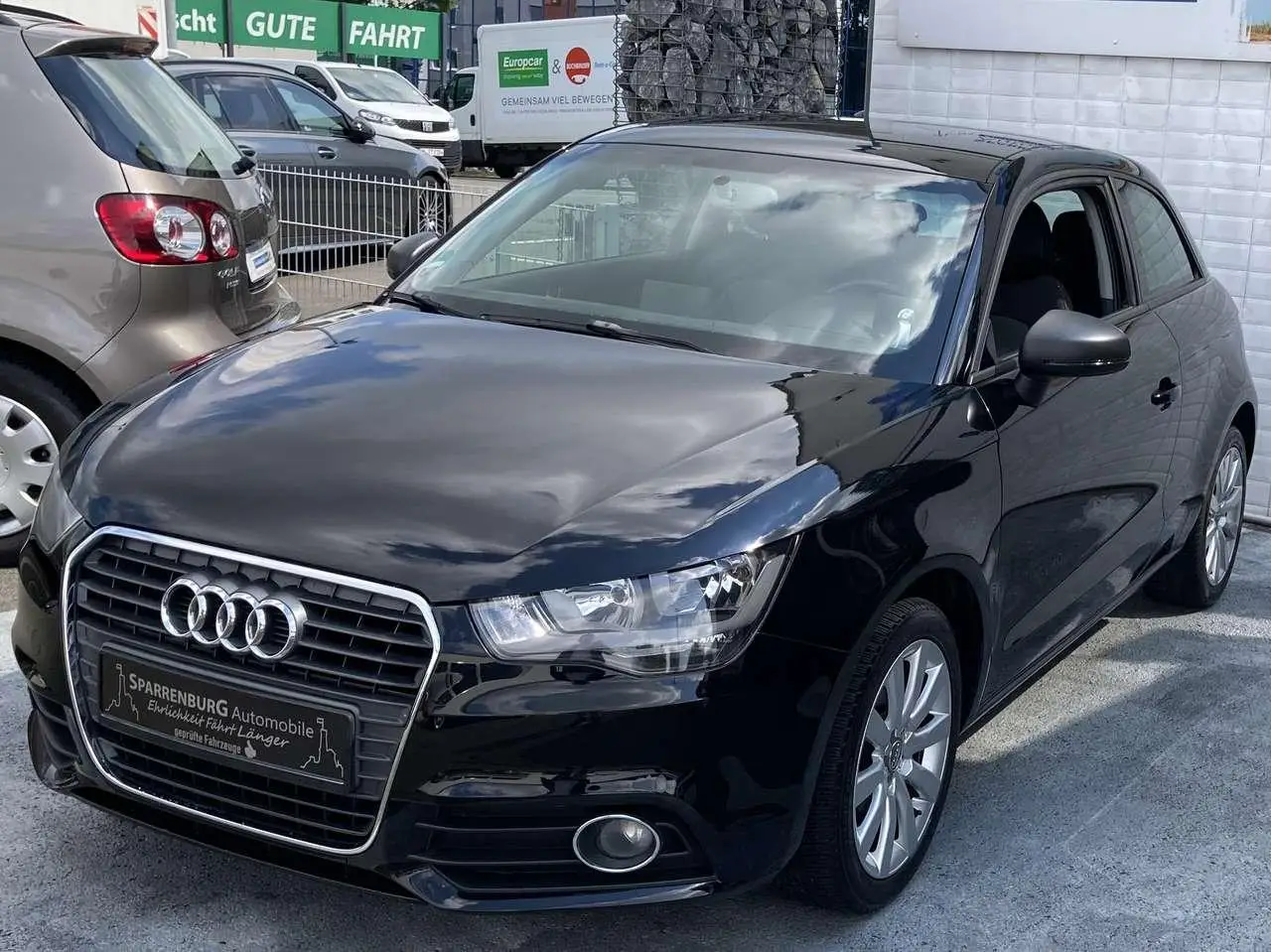 Photo 1 : Audi A1 2015 Petrol